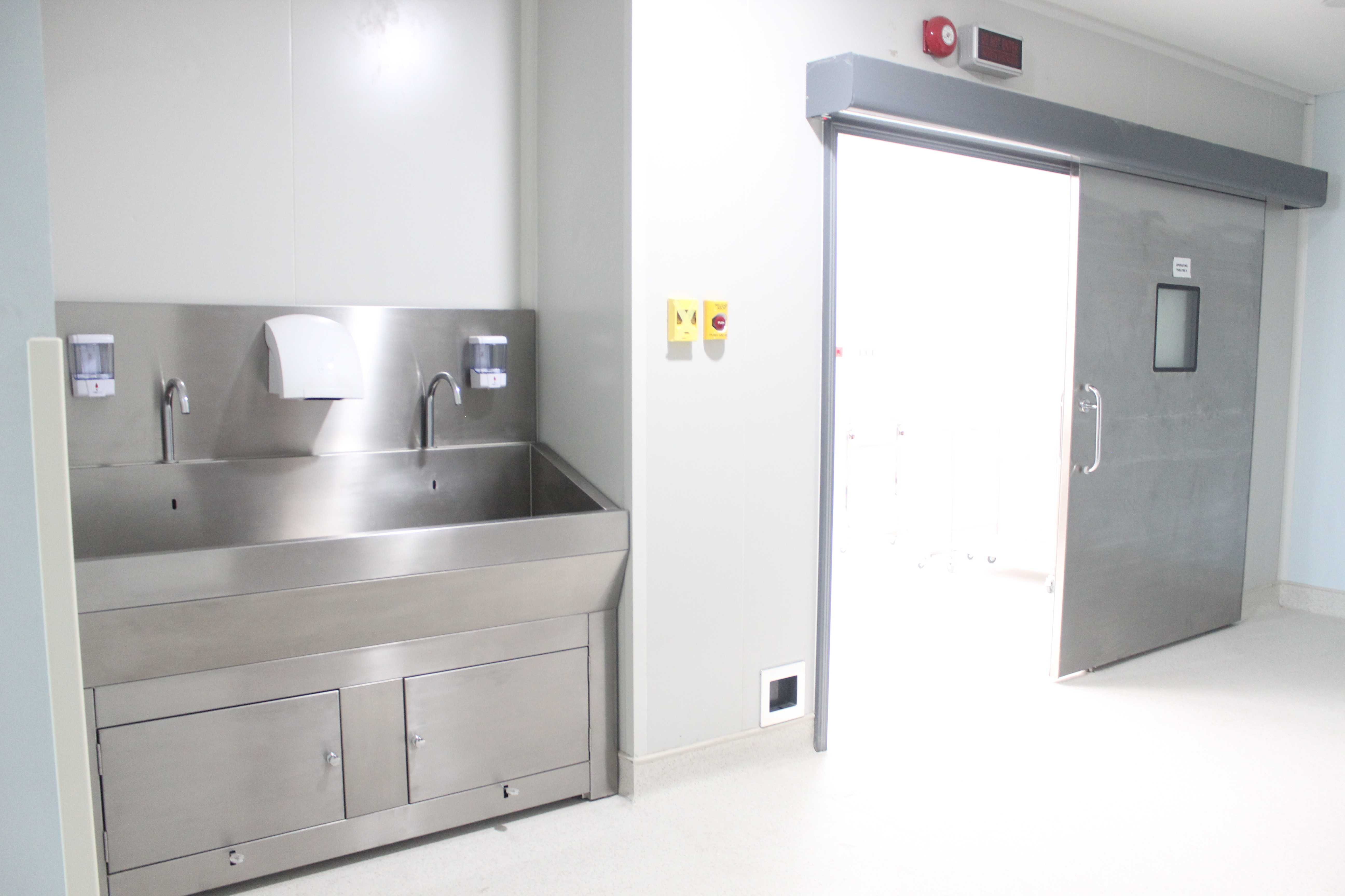 radiology-room-03